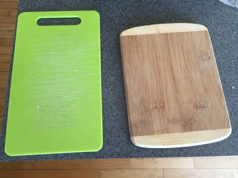 Wood Cutting Board vs. Plastic Cutting Board: Which is Best